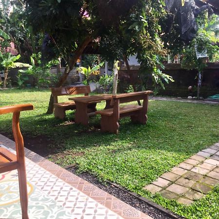 Raditya Homestay Mambat Extérieur photo