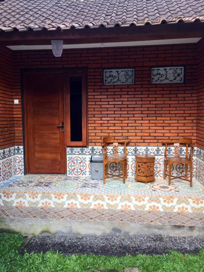 Raditya Homestay Mambat Extérieur photo