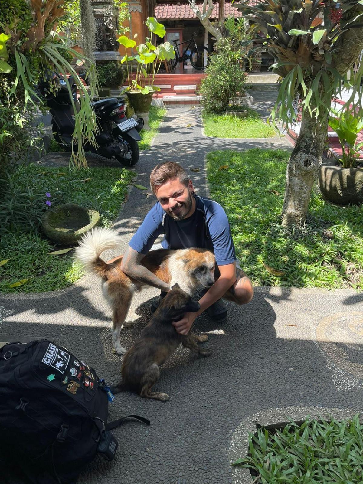 Raditya Homestay Mambat Extérieur photo