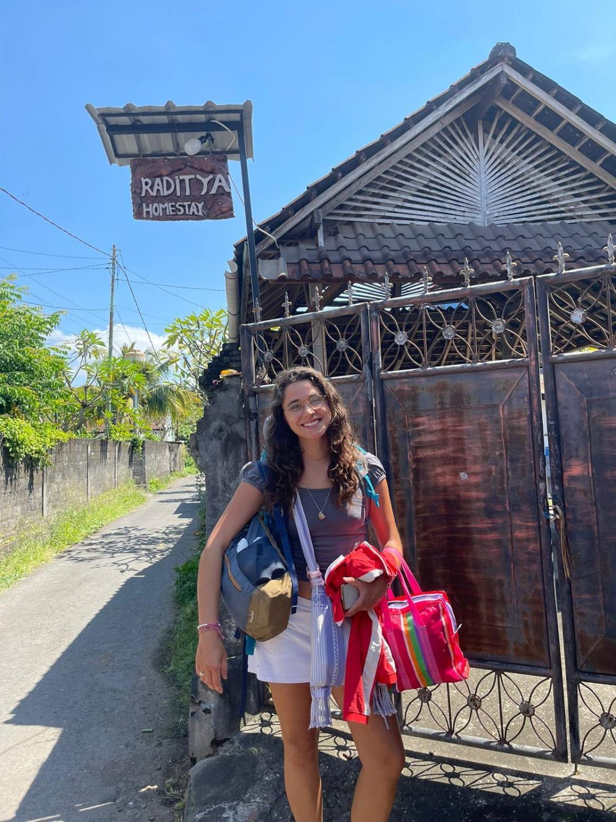 Raditya Homestay Mambat Extérieur photo